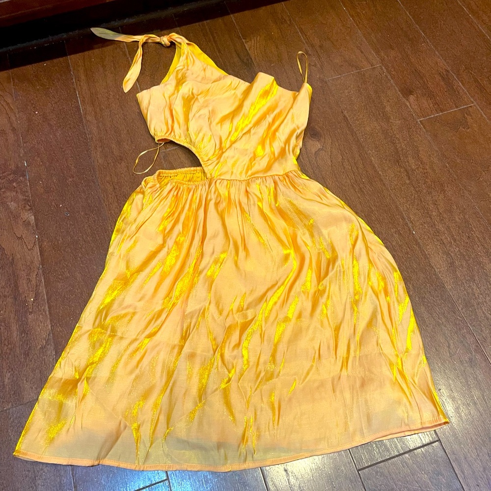 ONT WELFTH Yellow One Shoulder Open Side Waist Mini dress Size Large